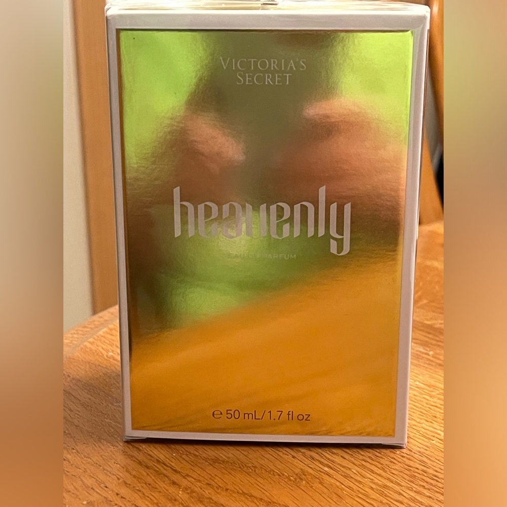 Victoria Secret Heavenly Perfume